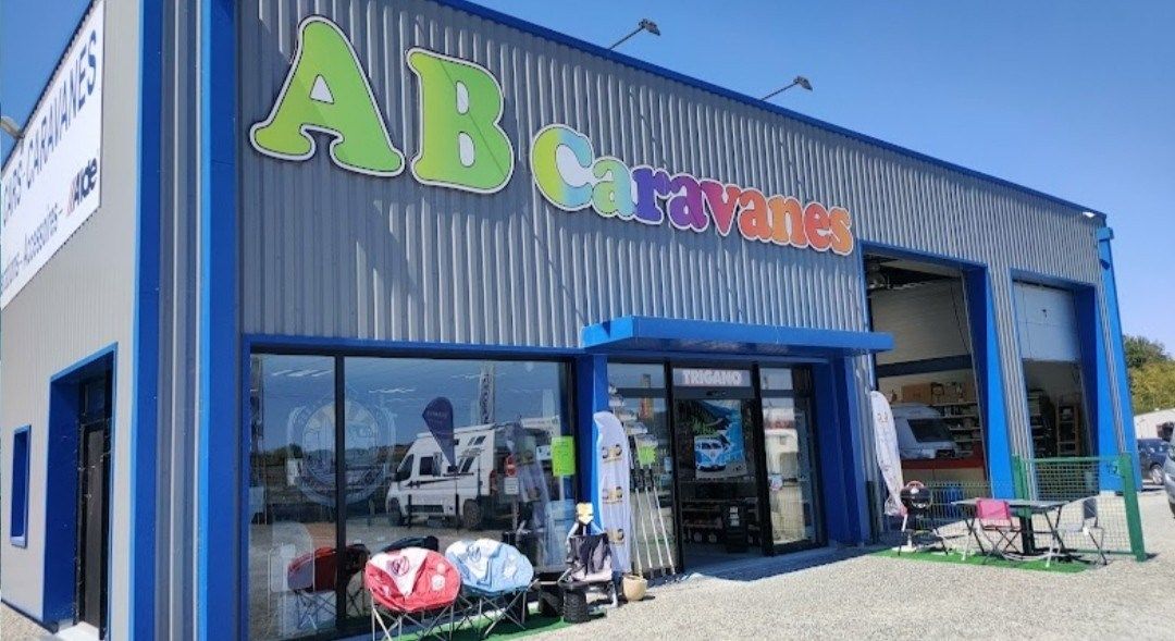 Devanture AB Caravanes