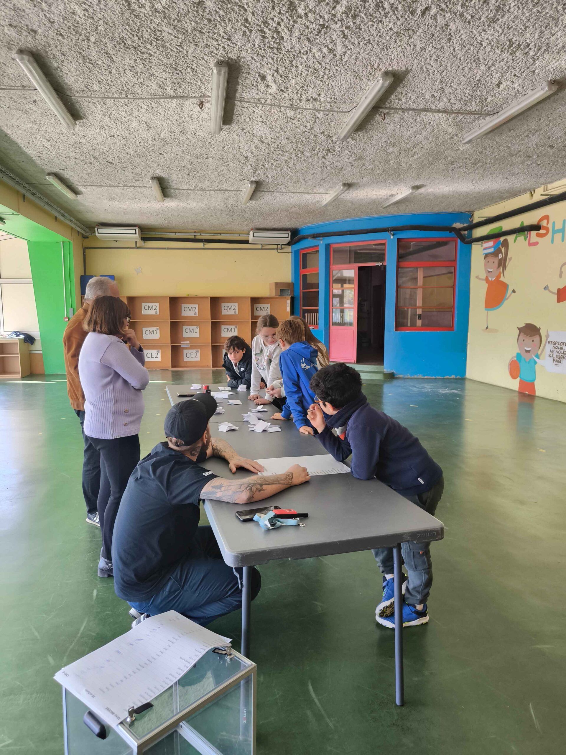 Dépouillement vote du vendredi 17 octobre par les délégués de classe pour le CMJ